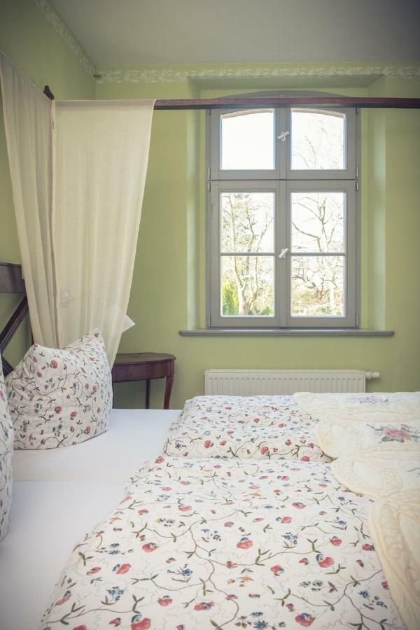 Grafschaft Kloster Zinna ภายนอก รูปภาพ